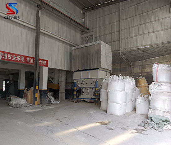 高鋁細(xì)粉在高壓電瓷中的作用是什么?